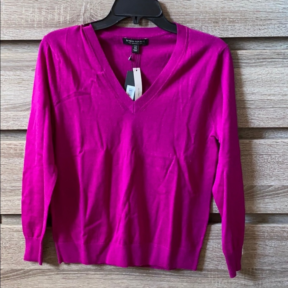Banana republic wool v neck sweater
